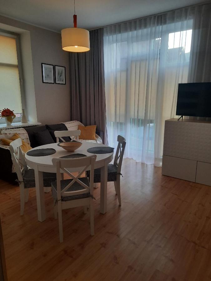 Apartament Nowowiejskiego シフィノウイシチェ エクステリア 写真